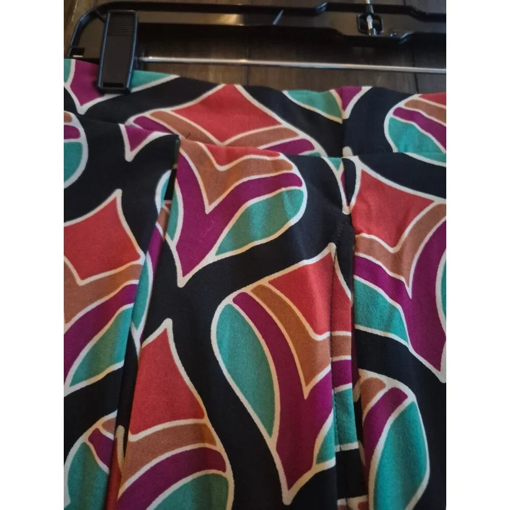 LuLaRoe Colorful Geometric Pleated Skirt S - Picture 5 of 5
